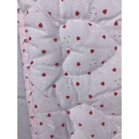 Vintage Baby Bed Patchwork Quilt Hearts Hand Made Ditzy Floral Eyelet Blue Pink‎
